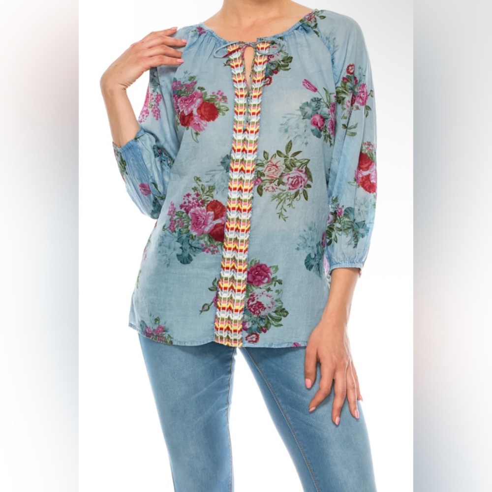 Magazine Floral Blue Boho Women's Peasant Top - NWT - Size L